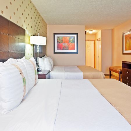 Holiday Inn Bloomington-University Area By Ihg Phòng bức ảnh