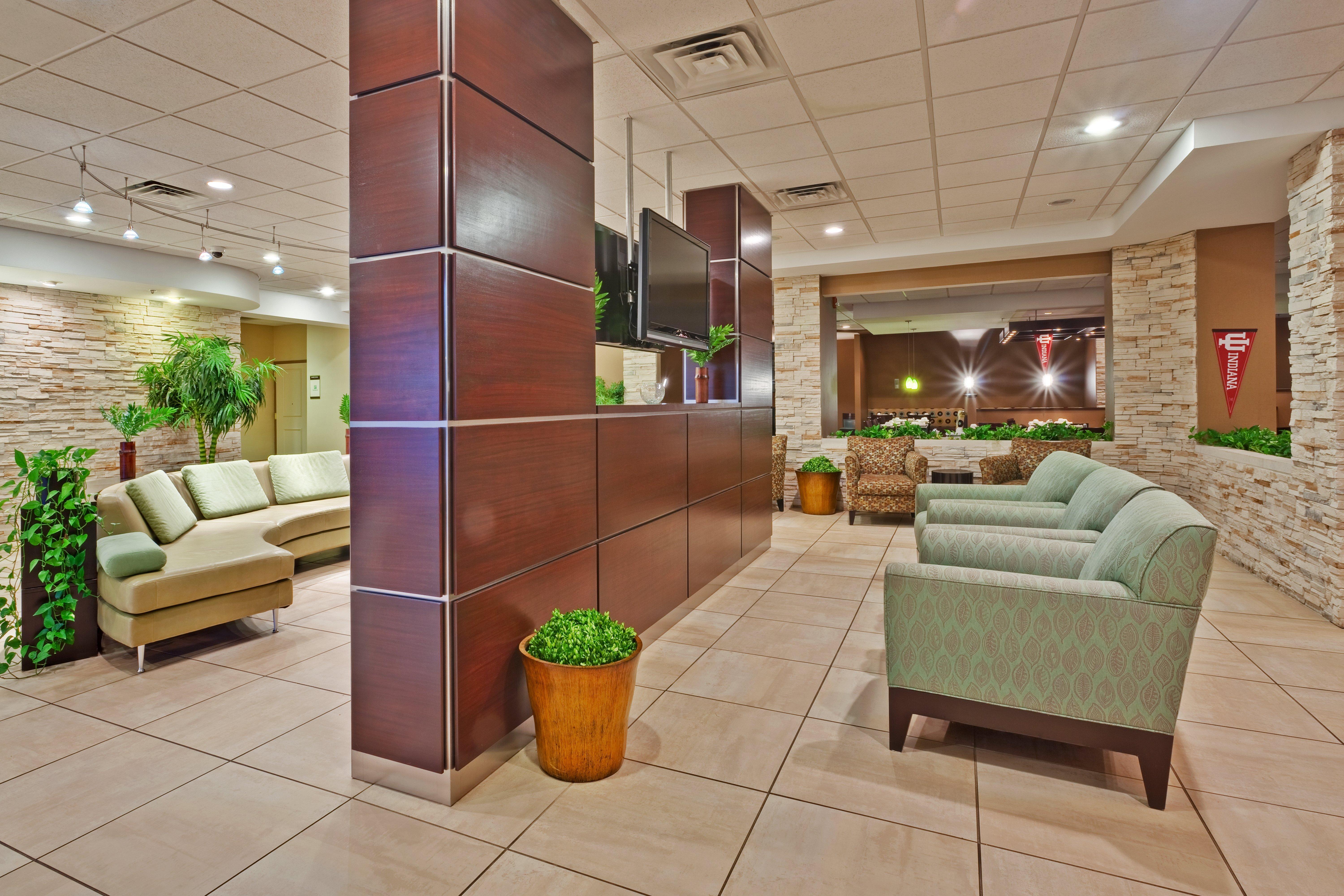 Holiday Inn Bloomington-University Area, An Ihg Hotel Ngoại thất bức ảnh