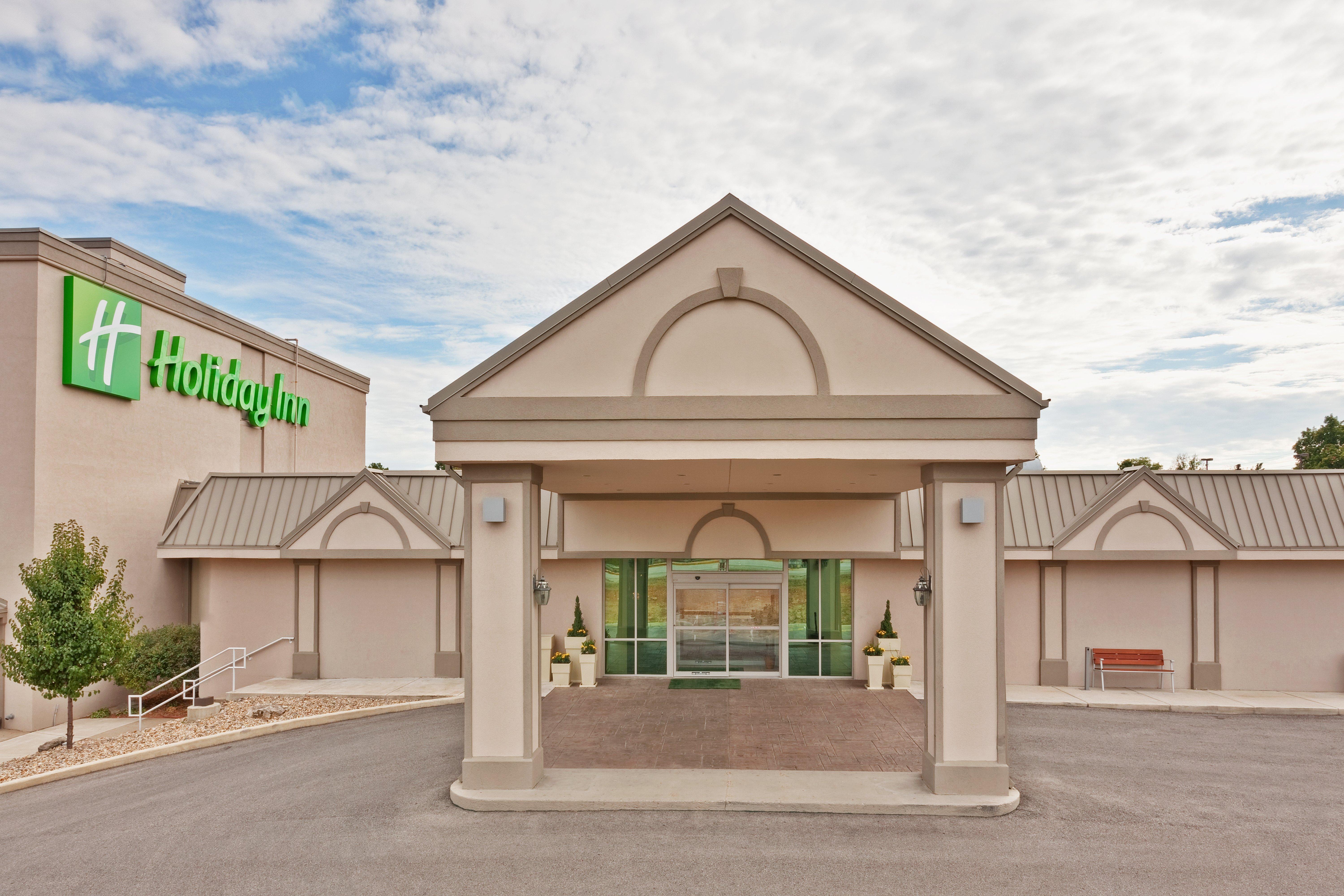 Holiday Inn Bloomington-University Area By Ihg Ngoại thất bức ảnh